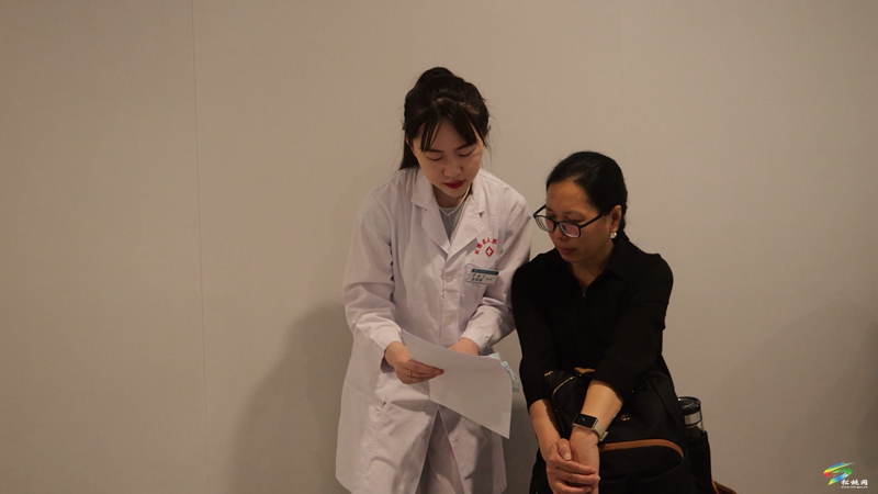 松桃組織專家人才進(jìn)行免費(fèi)健康體檢