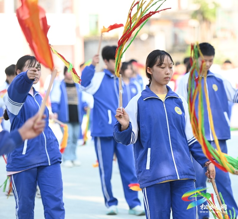 松桃：學習花鼓技藝 傳承民族文化