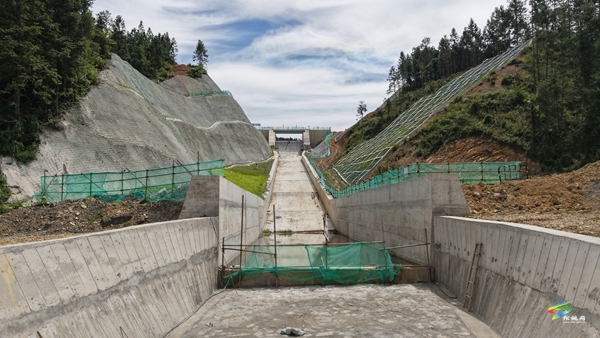 毛溪溝水庫建設(shè)正酣?預(yù)計明年4月下閘蓄水?惠及2萬群眾