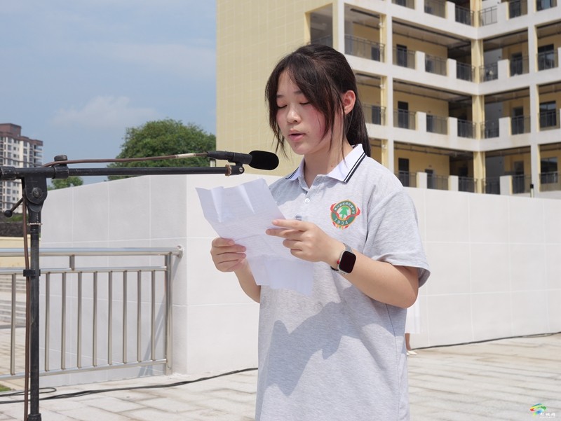 啟用即開學(xué)！松桃思源實驗學(xué)校首迎學(xué)子育新篇