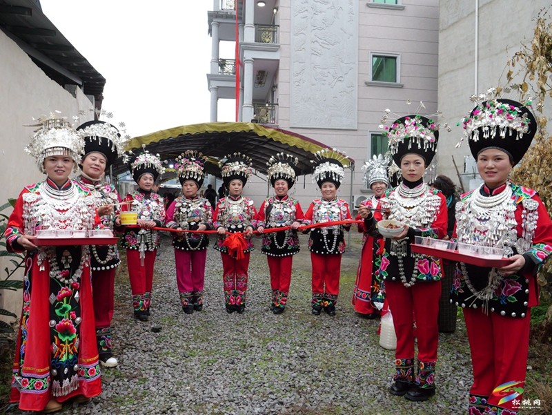 深圳市銅仁商會(huì)到松桃開(kāi)展新春活動(dòng)