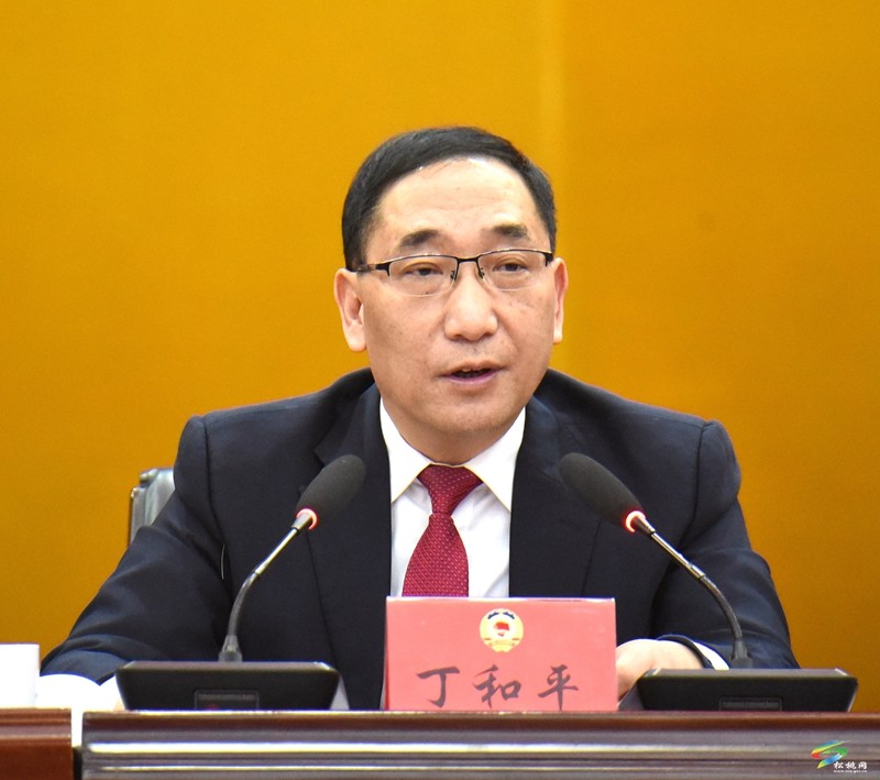 縣政協(xié)十五屆四次會(huì)議召開第三次全體會(huì)議