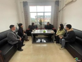 科技特派員組團下沉一線  早春賦能生態(tài)畜牧業(yè)——需求精準對接  田間示范加速良種技術(shù)落地