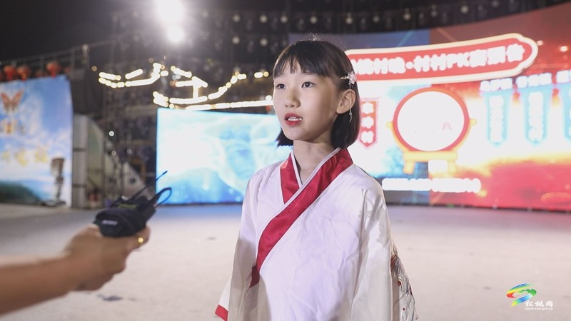 【吃貴州“晚飯”·看松桃村晚】第六期PK賽精彩上演 點燃鄉(xiāng)村文化激情