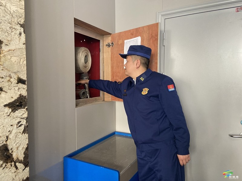 縣消防救援大隊(duì)開展人員密集場所消防安全服務(wù)指導(dǎo)