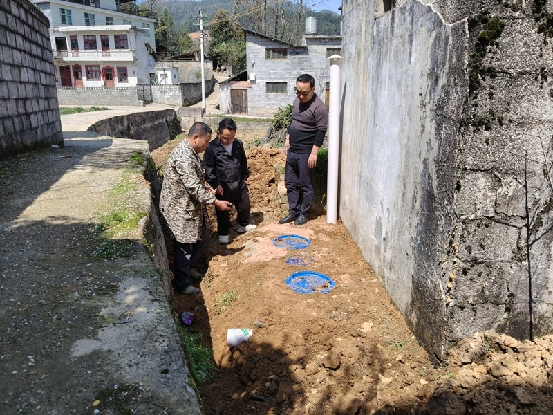 長興堡鎮(zhèn)：“三清兩改兩治理”繪就美麗鄉(xiāng)村新圖景