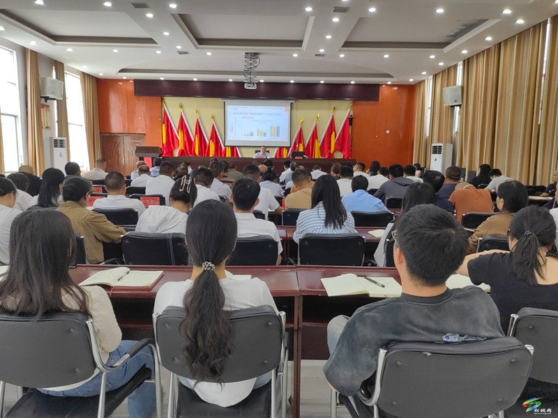深入學習貫徹習近平總書記在貴州考察時的重要講話精神市委宣講團第二輪集中宣講報告會在松桃舉行