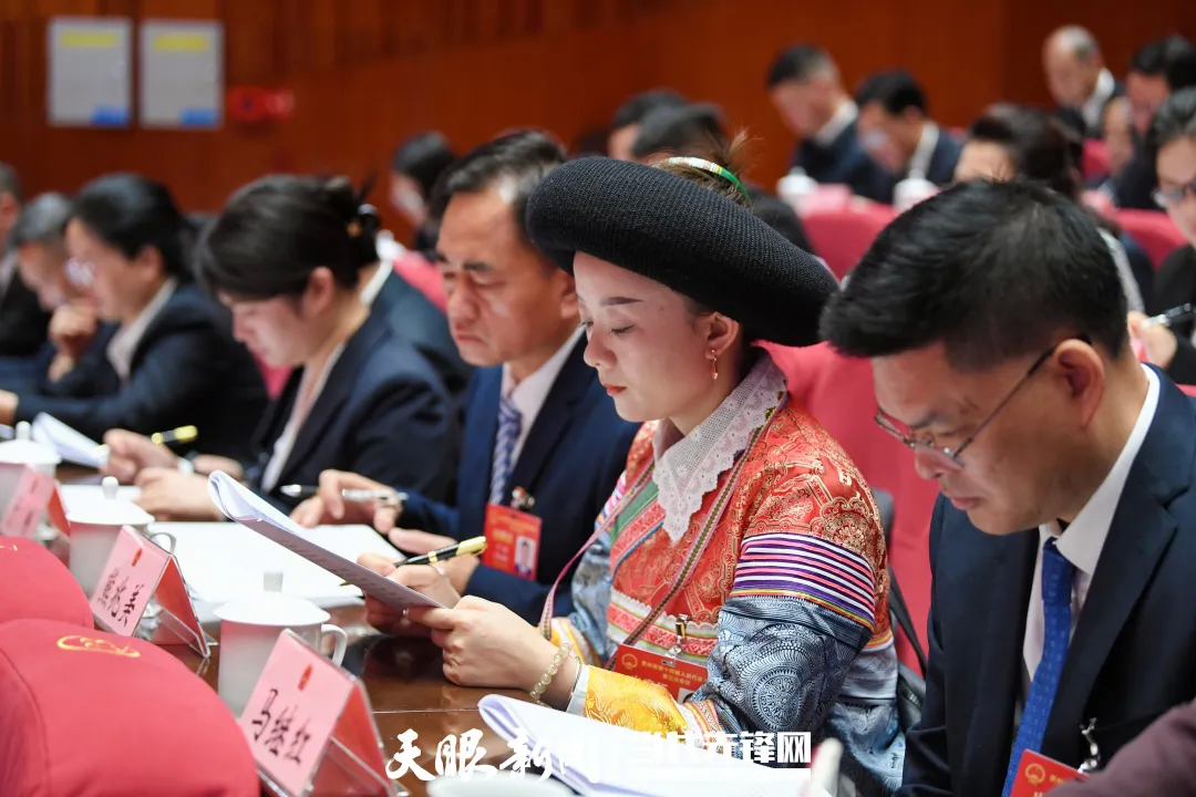 正在直播｜貴州省十四屆人大三次會(huì)議開幕會(huì)